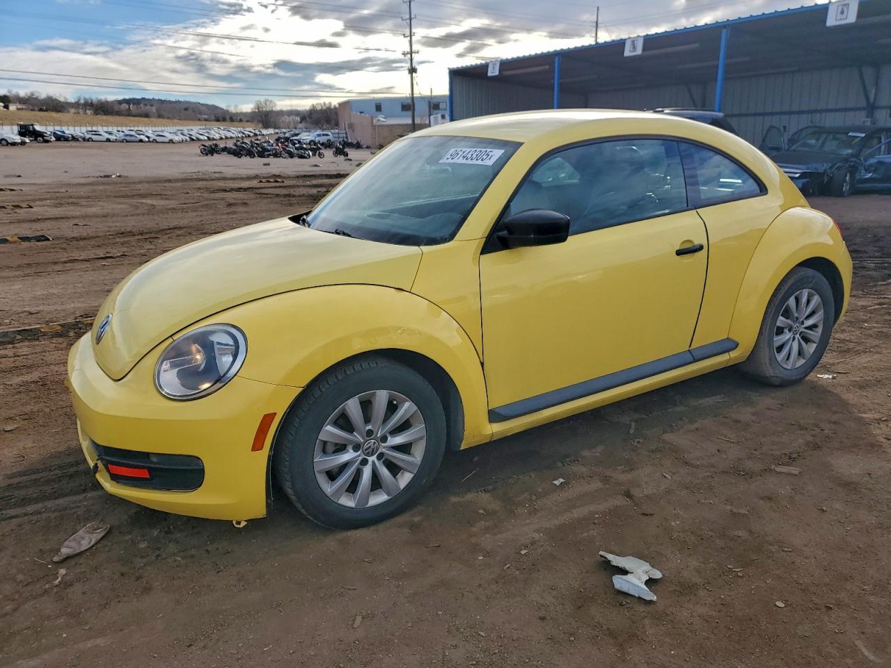 2015 VOLKSWAGEN Beetle