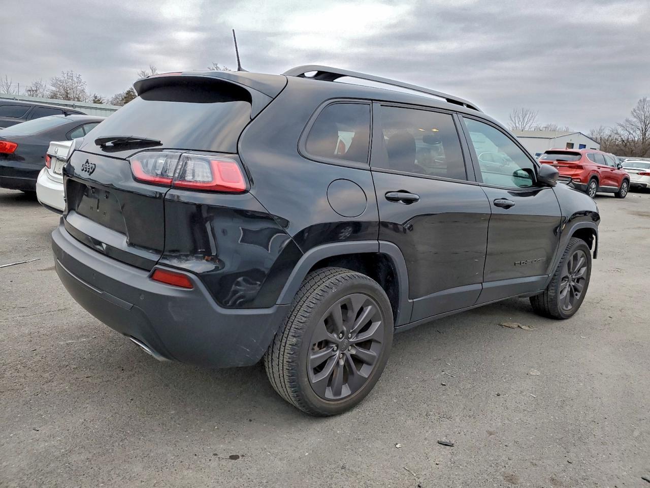 2021 JEEP CHEROKEE
