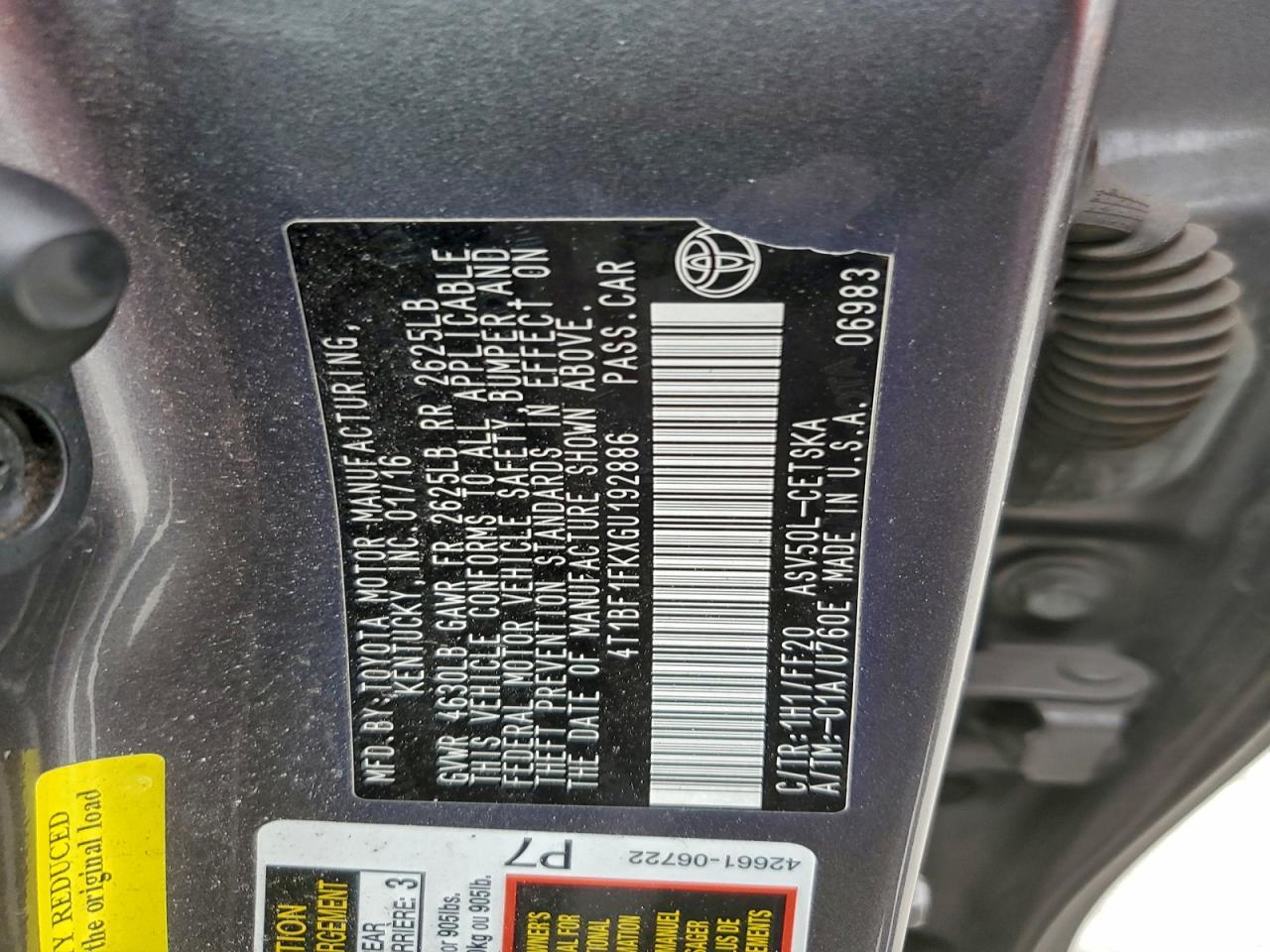 2016 TOYOTA CAMRY