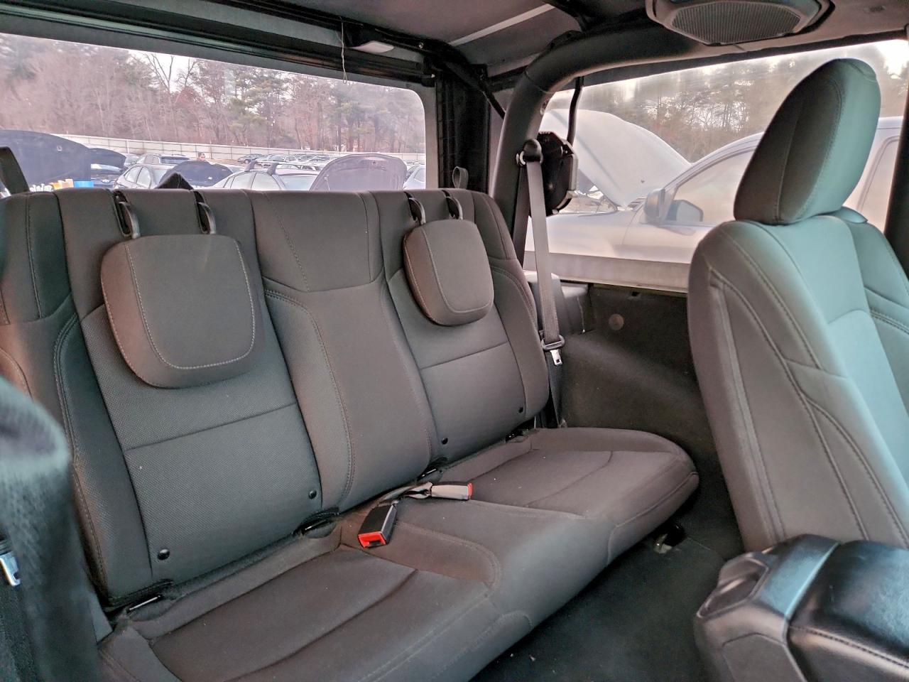 2022 JEEP WRANGLER