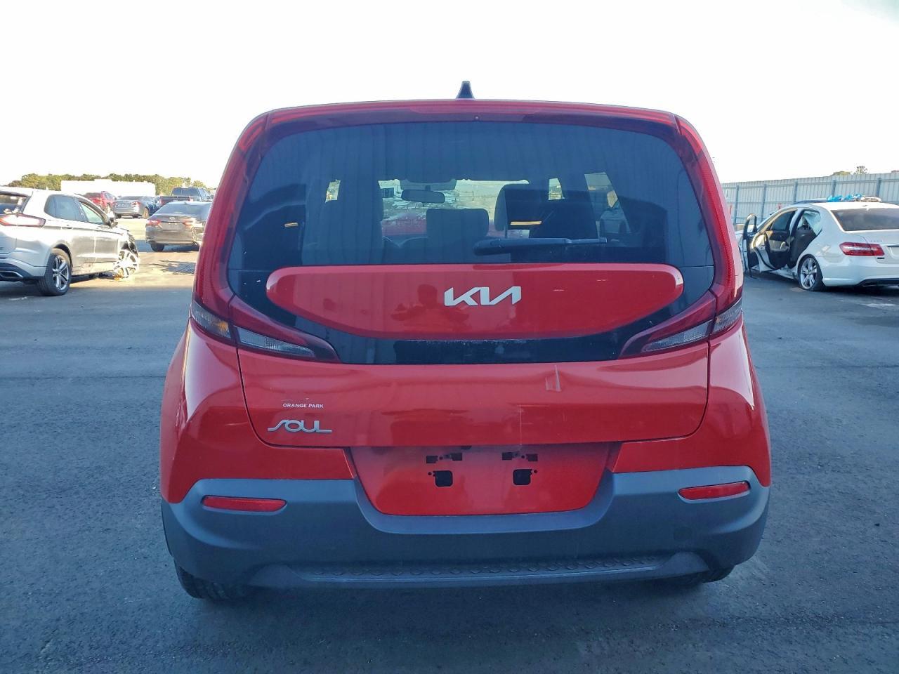 2022 KIA SOUL