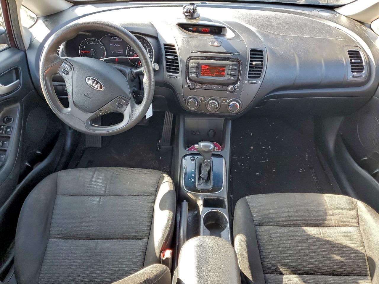 2017 KIA FORTE