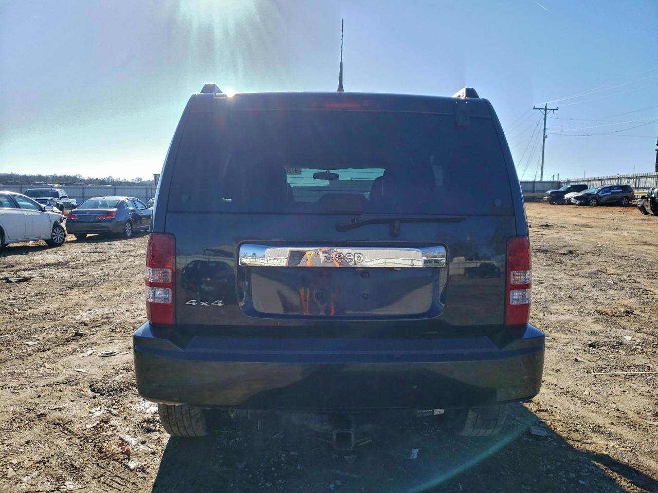2011 JEEP Liberty