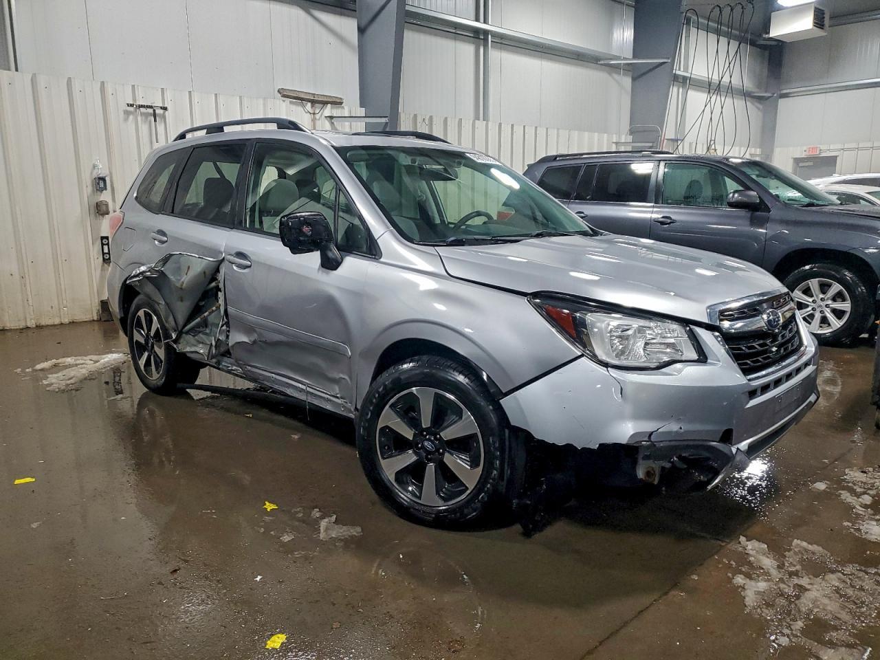 2018 SUBARU FORESTER