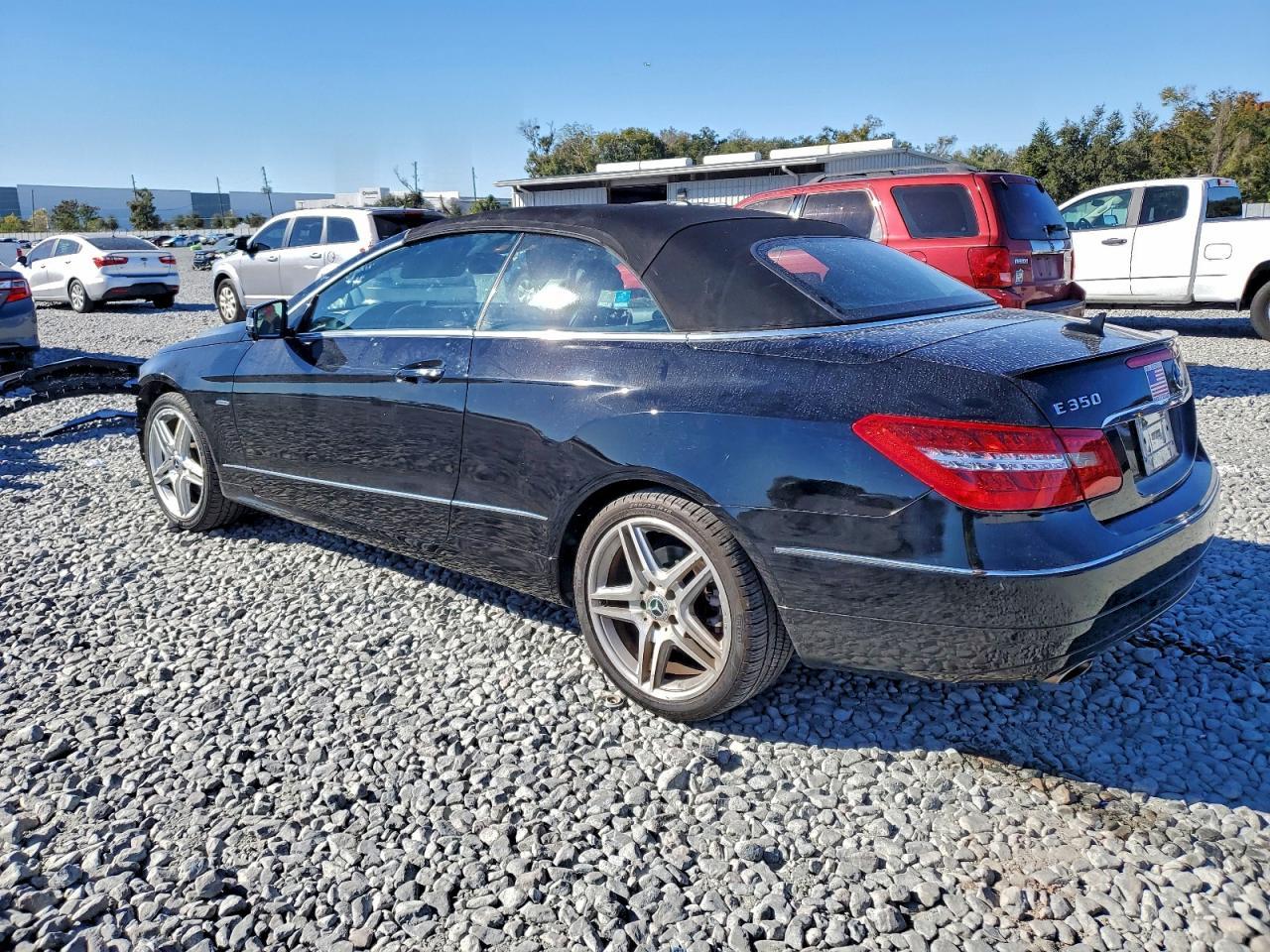 2012 MERCEDES-BENZ E-Class