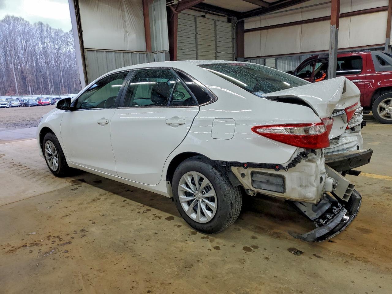 2017 TOYOTA CAMRY