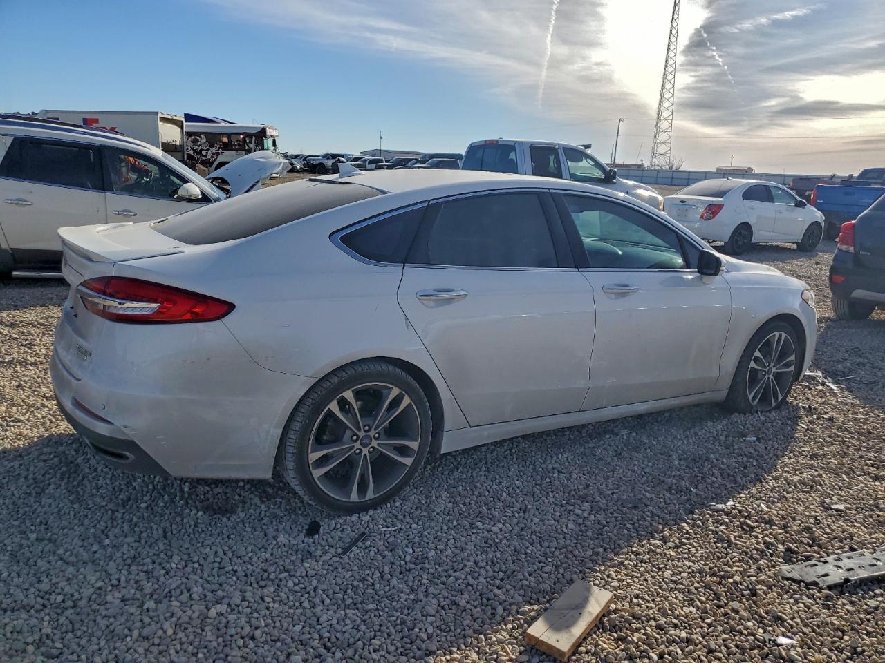 2019 FORD FUSION