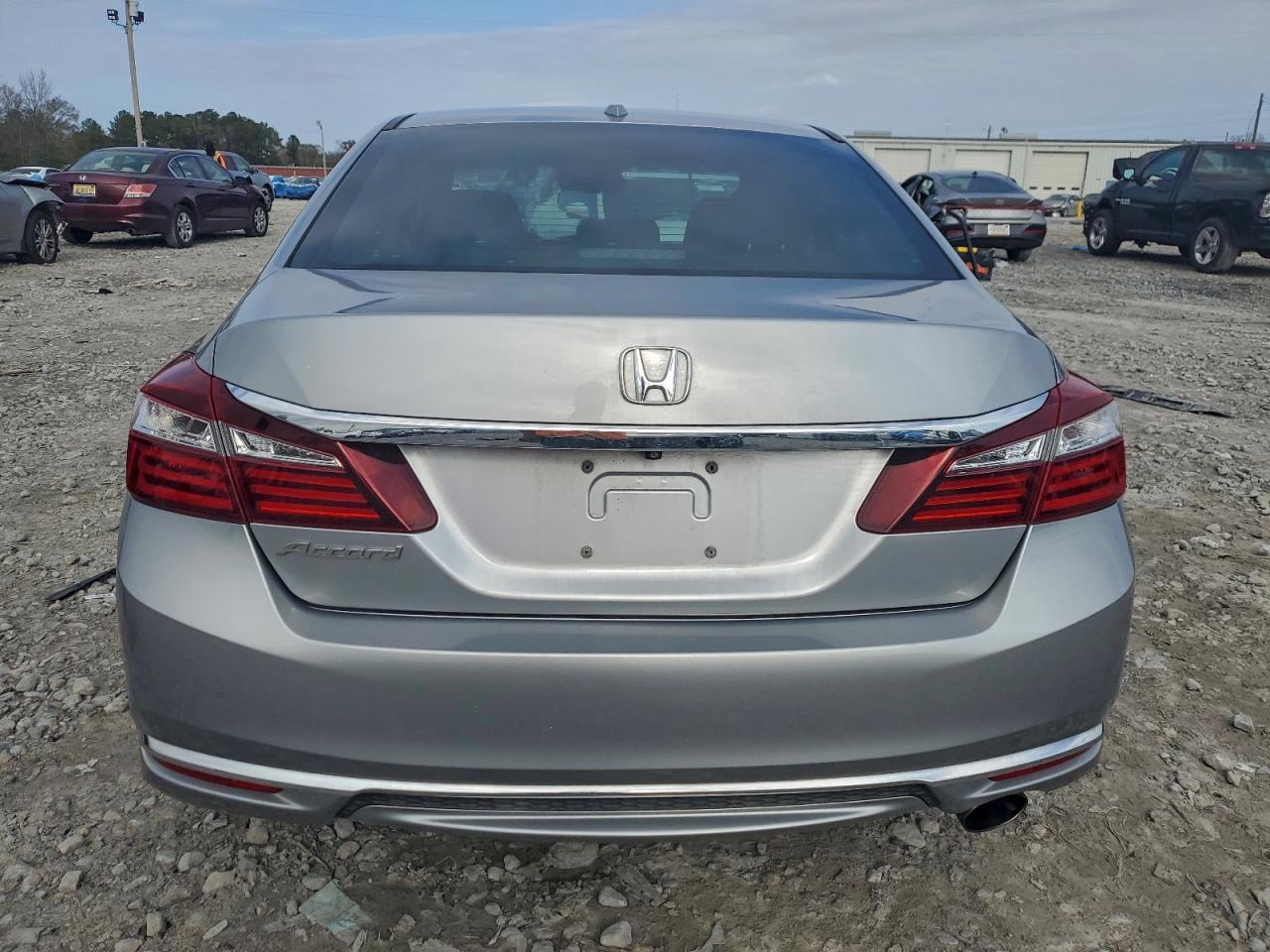 2017 HONDA ACCORD