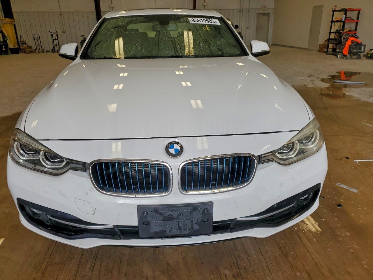 2018 BMW 3 SERIES