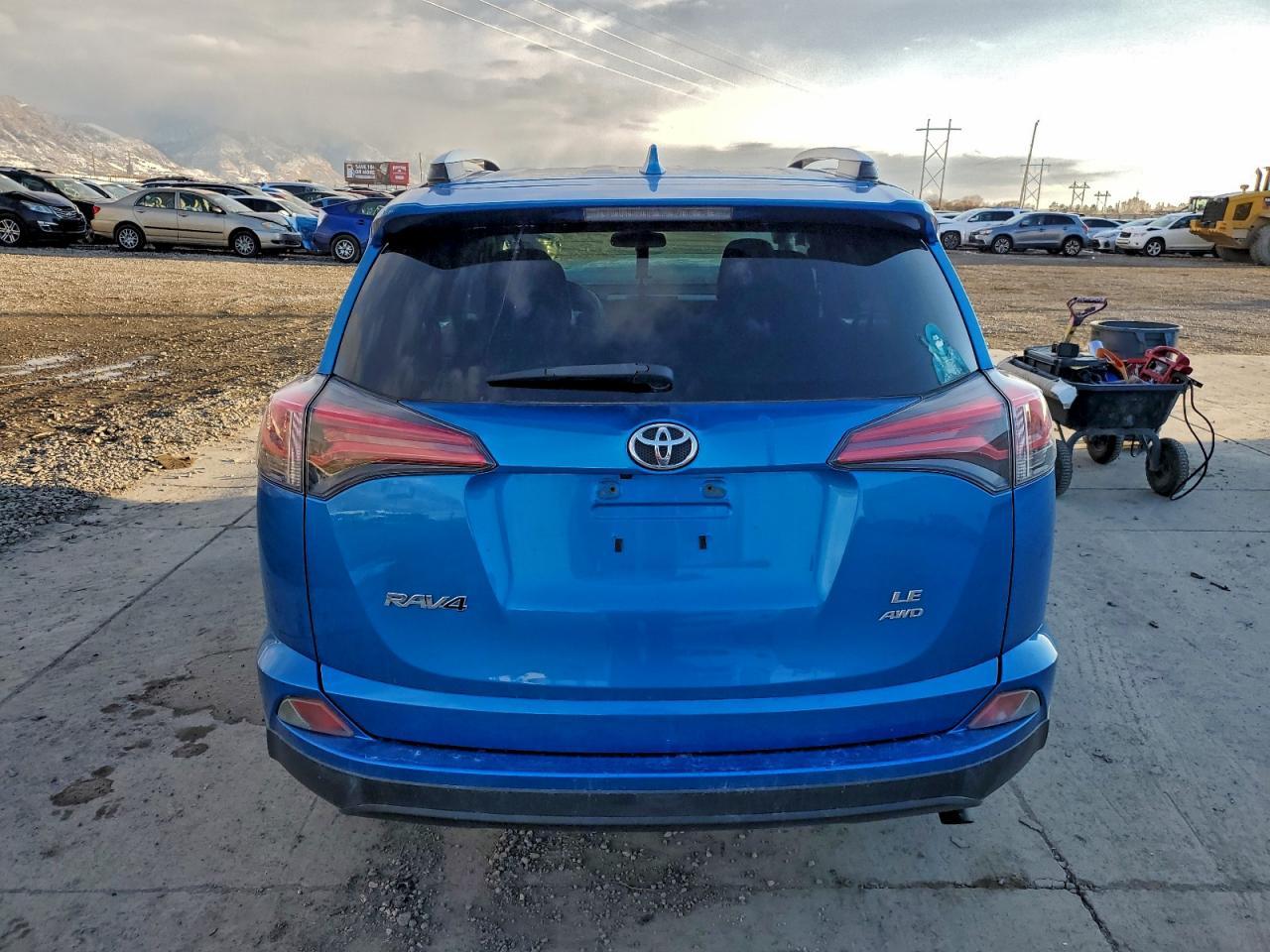 2016 TOYOTA RAV4