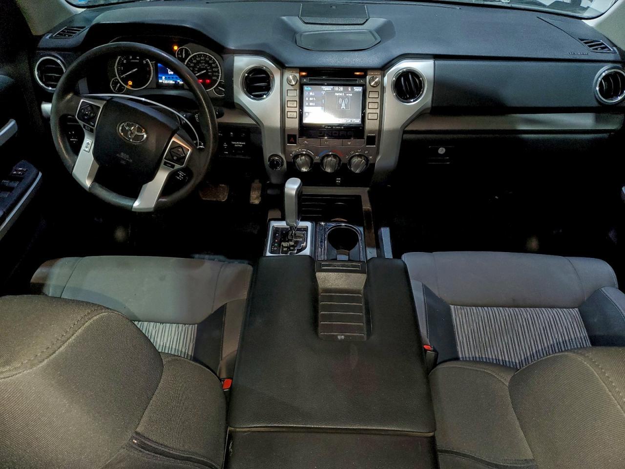 2016 TOYOTA TUNDRA