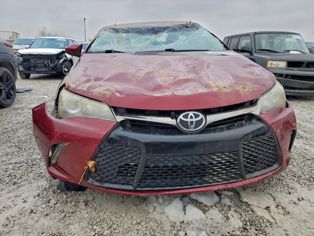 2017 TOYOTA CAMRY
