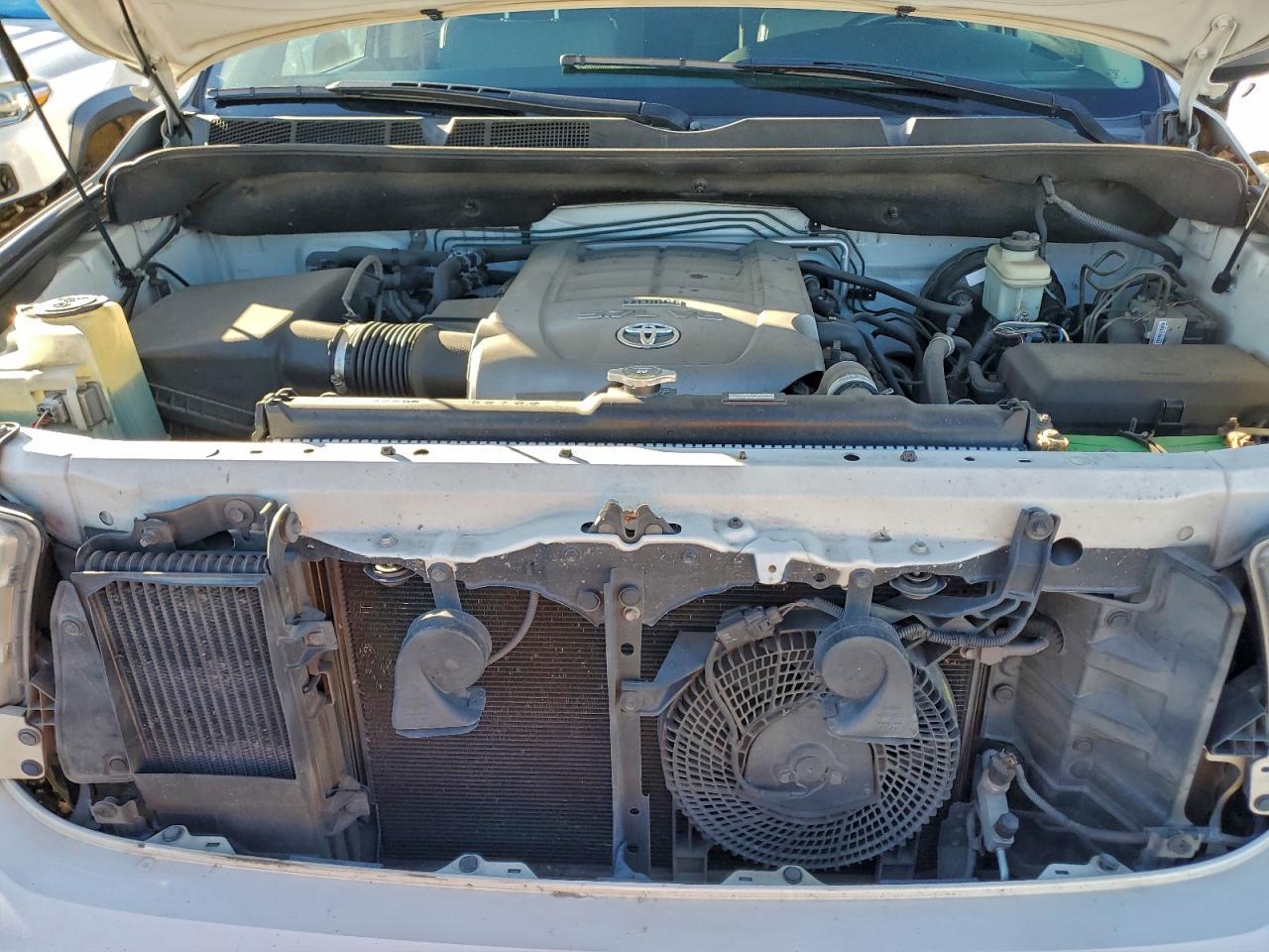 2008 TOYOTA Sequoia