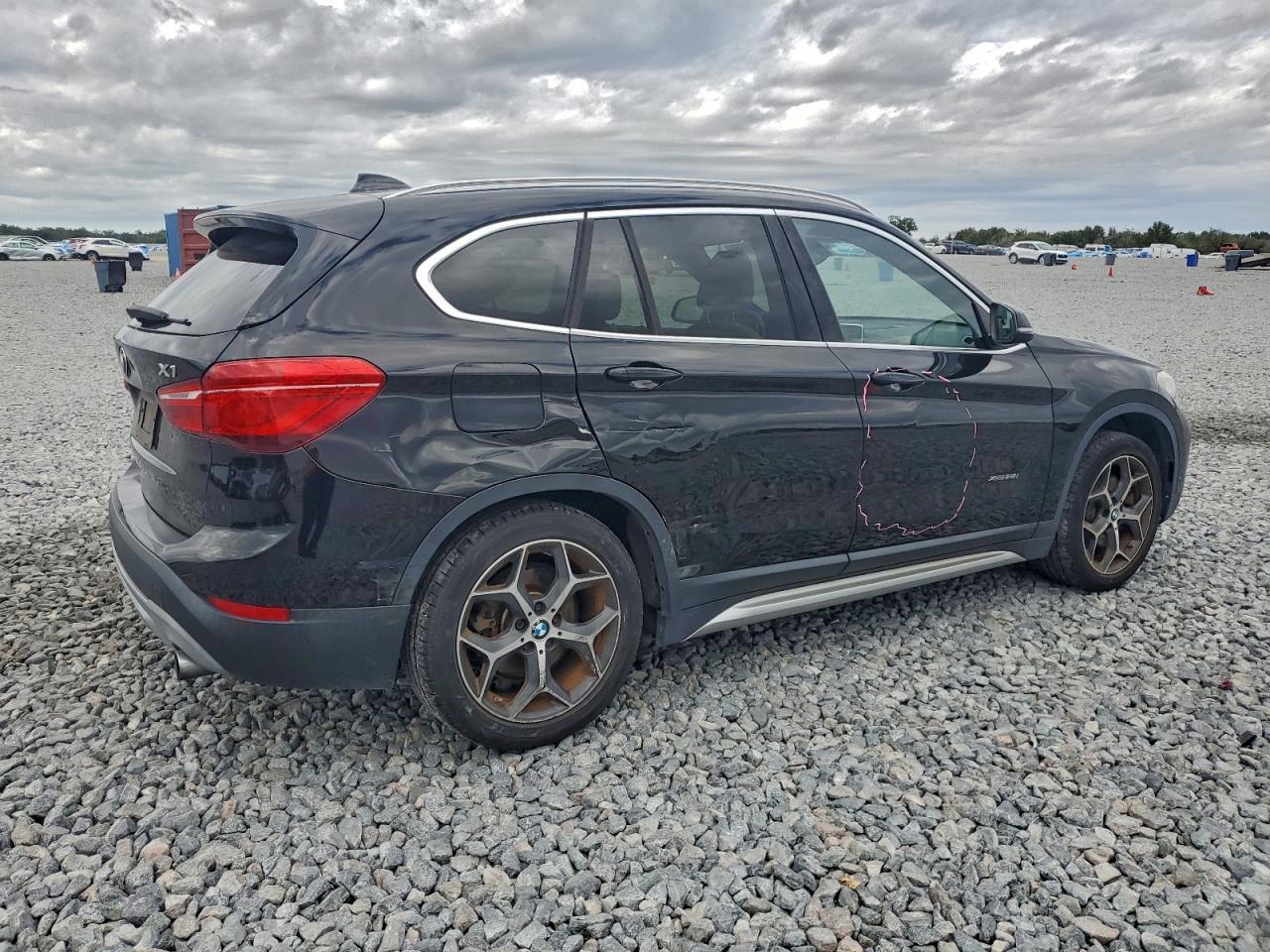 2016 BMW X1