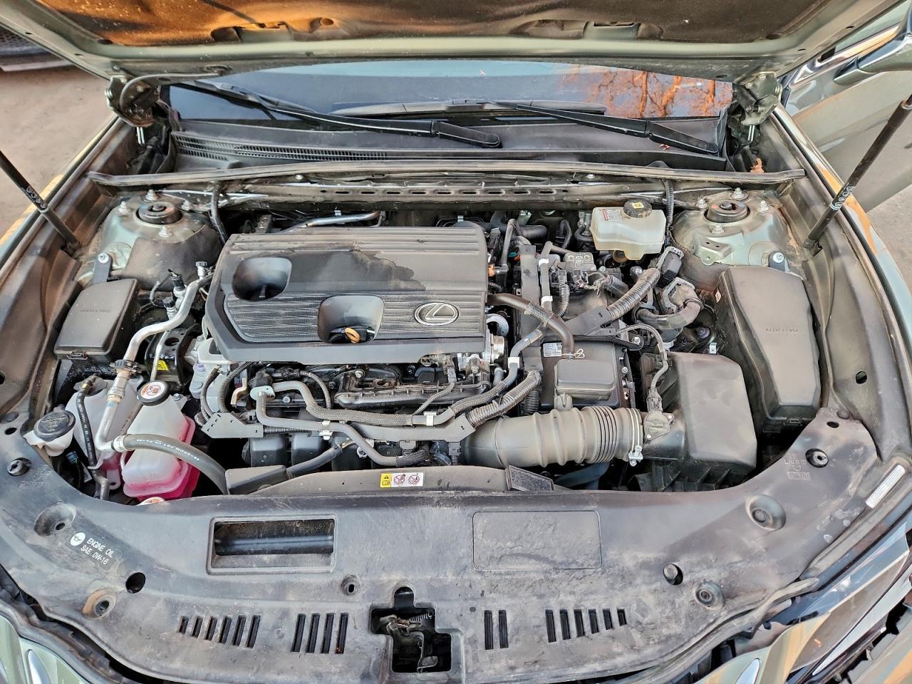 2022 LEXUS ES 300H