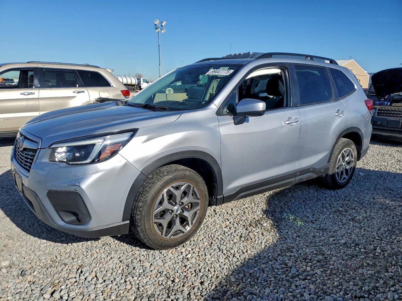 2021 SUBARU FORESTER