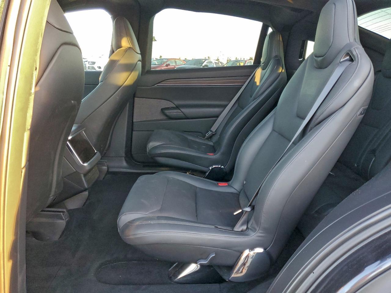 2024 TESLA MODEL X
