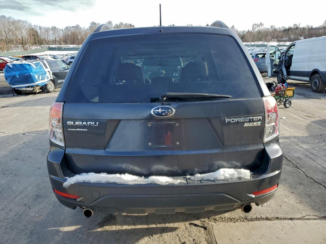 2010 SUBARU FORESTER