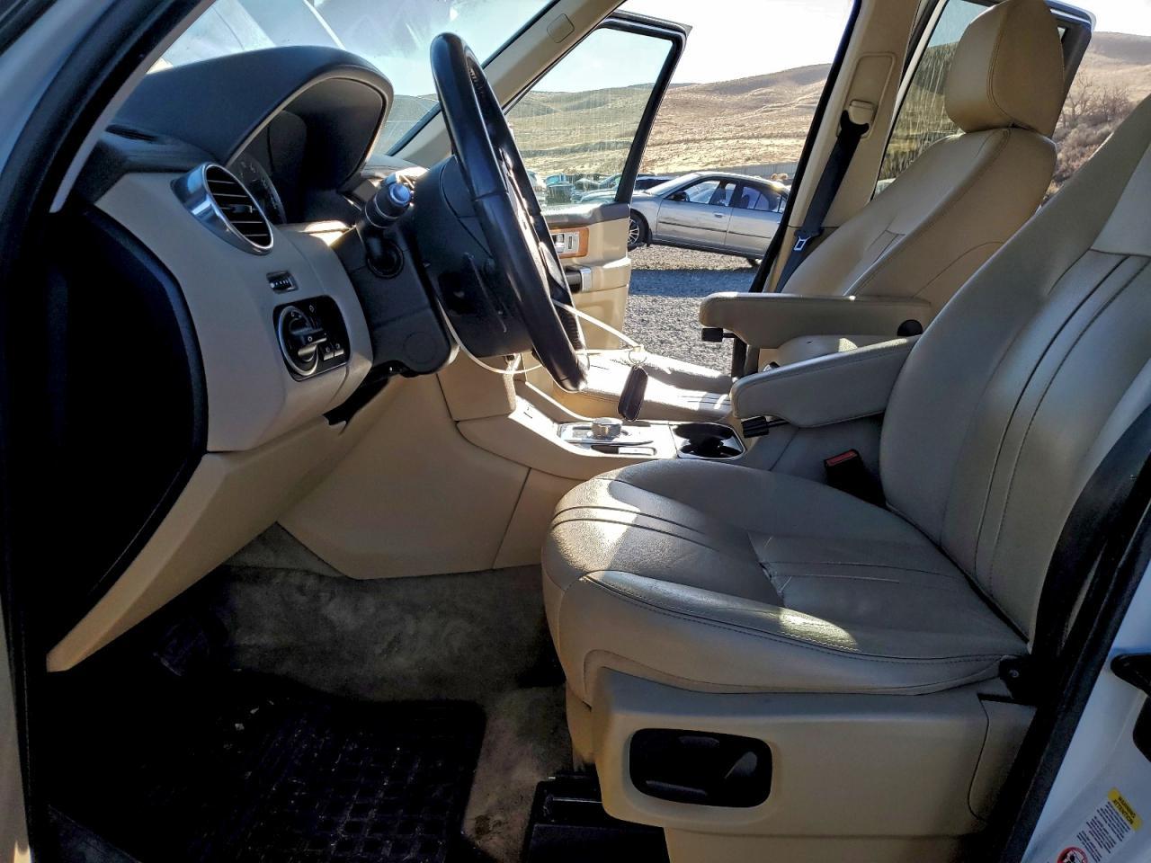 2016 LAND ROVER LR4