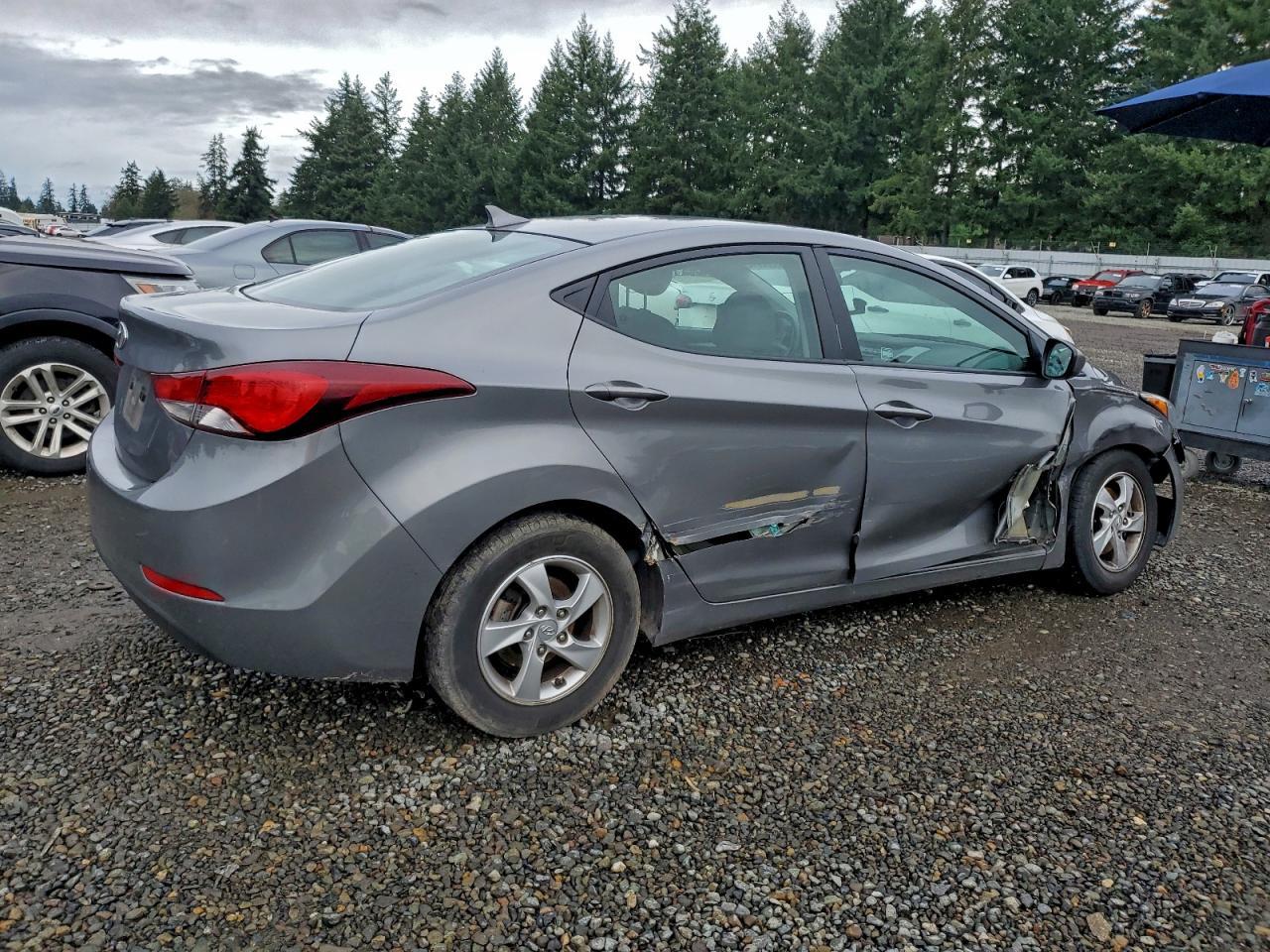 2014 HYUNDAI ELANTRA