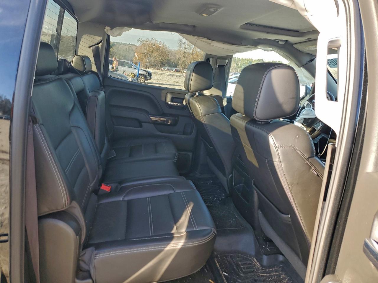 2016 GMC Sierra