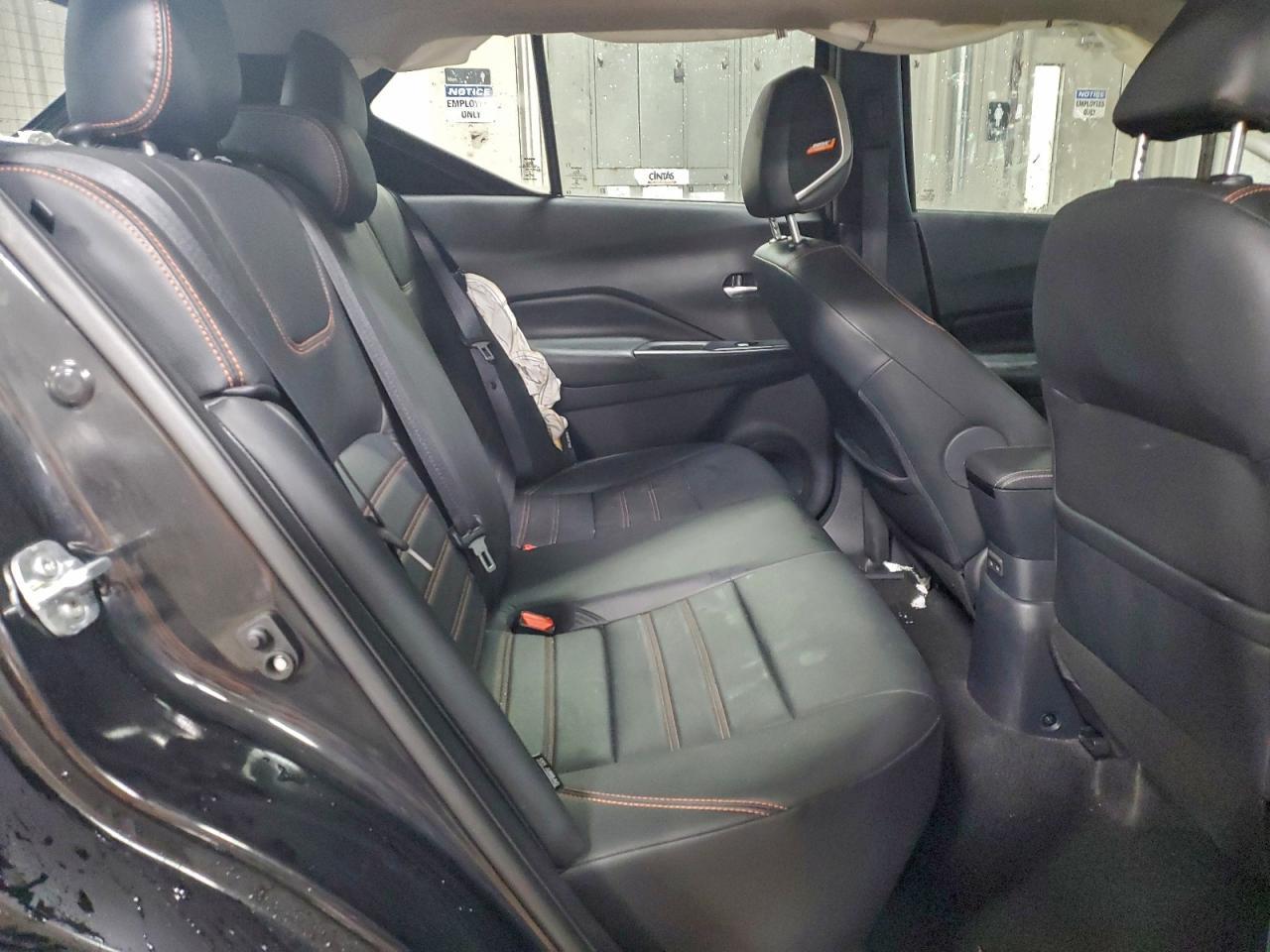 2020 NISSAN KICKS