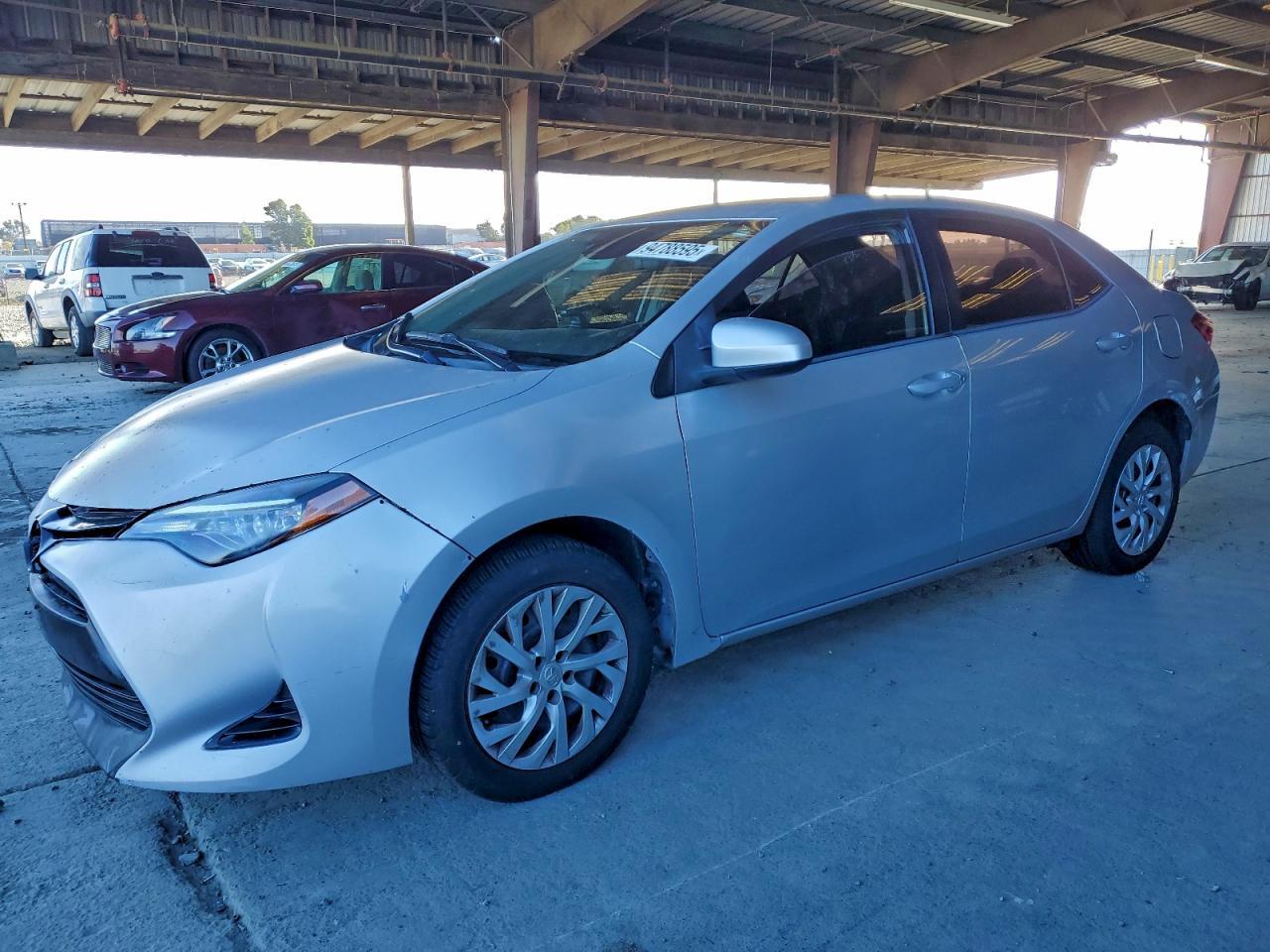 2018 TOYOTA COROLLA