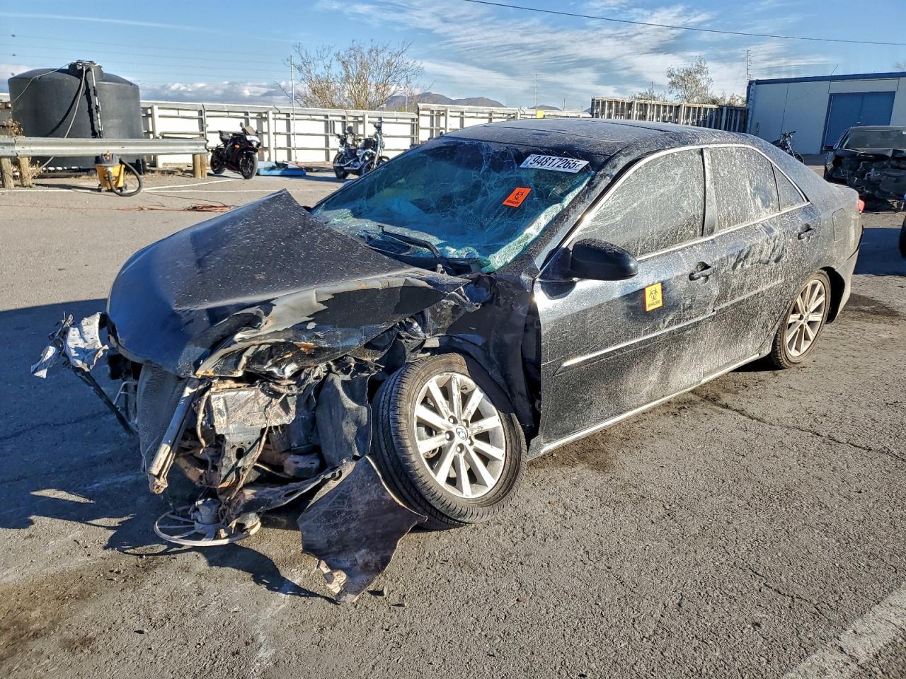 2014 TOYOTA CAMRY