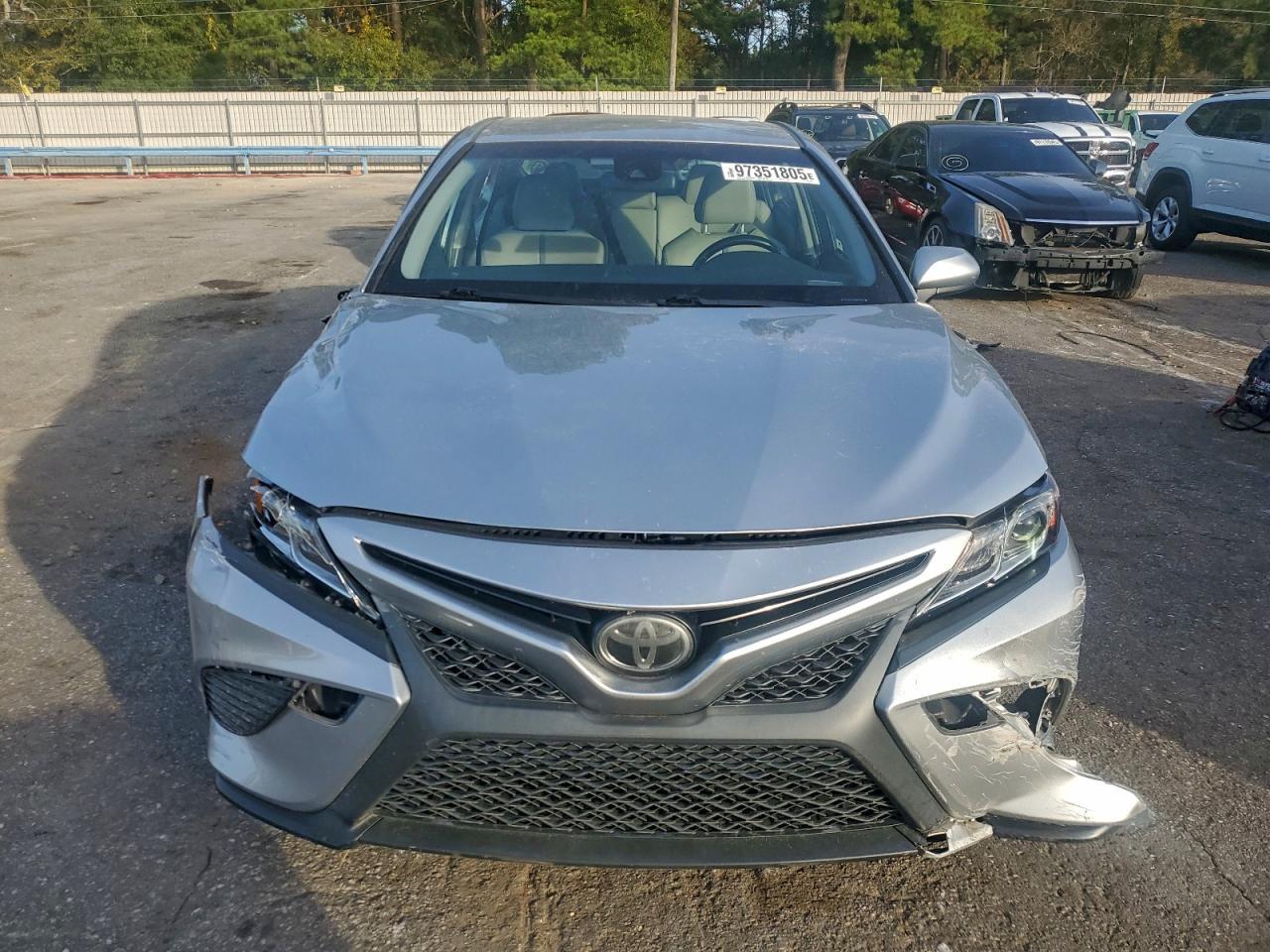 2018 TOYOTA CAMRY