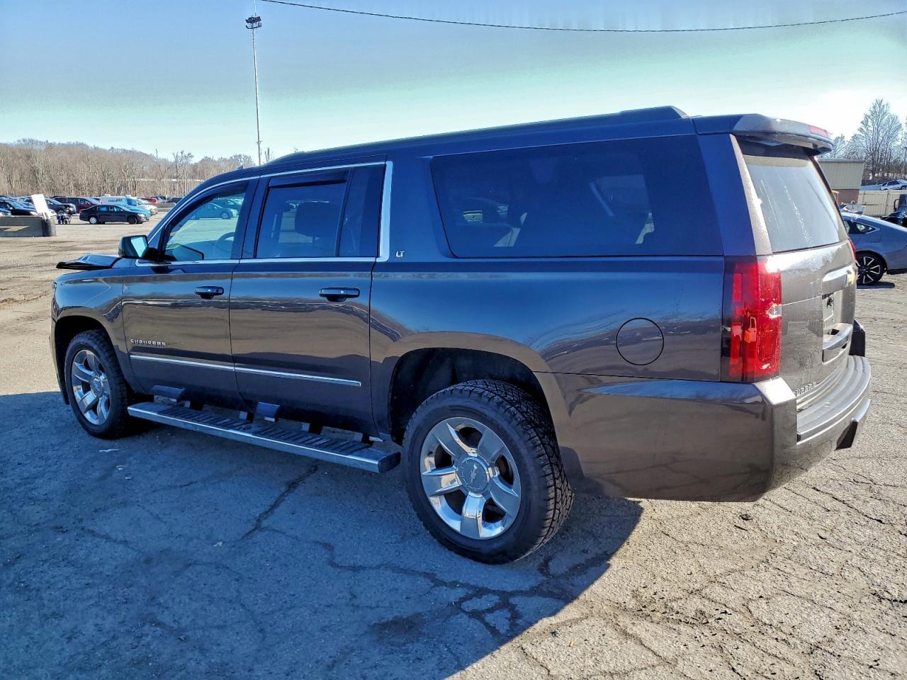 2017 CHEVROLET Suburban