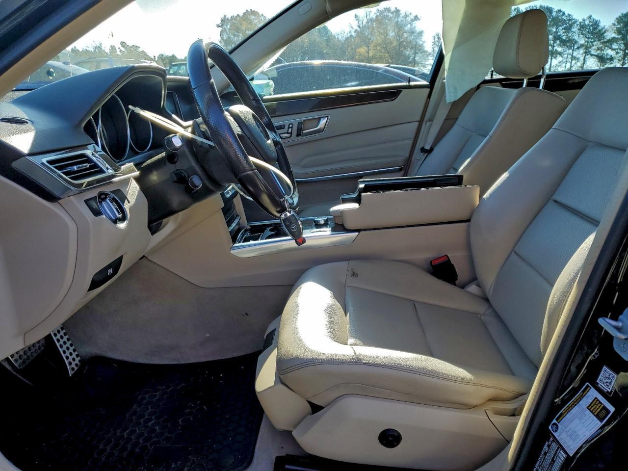 2016 MERCEDES-BENZ E-Class