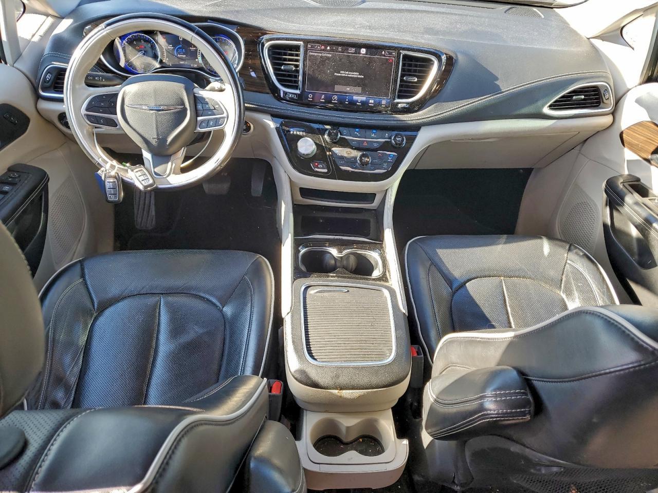 2021 CHRYSLER Pacifica