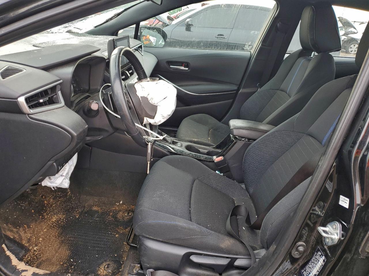 2022 TOYOTA COROLLA