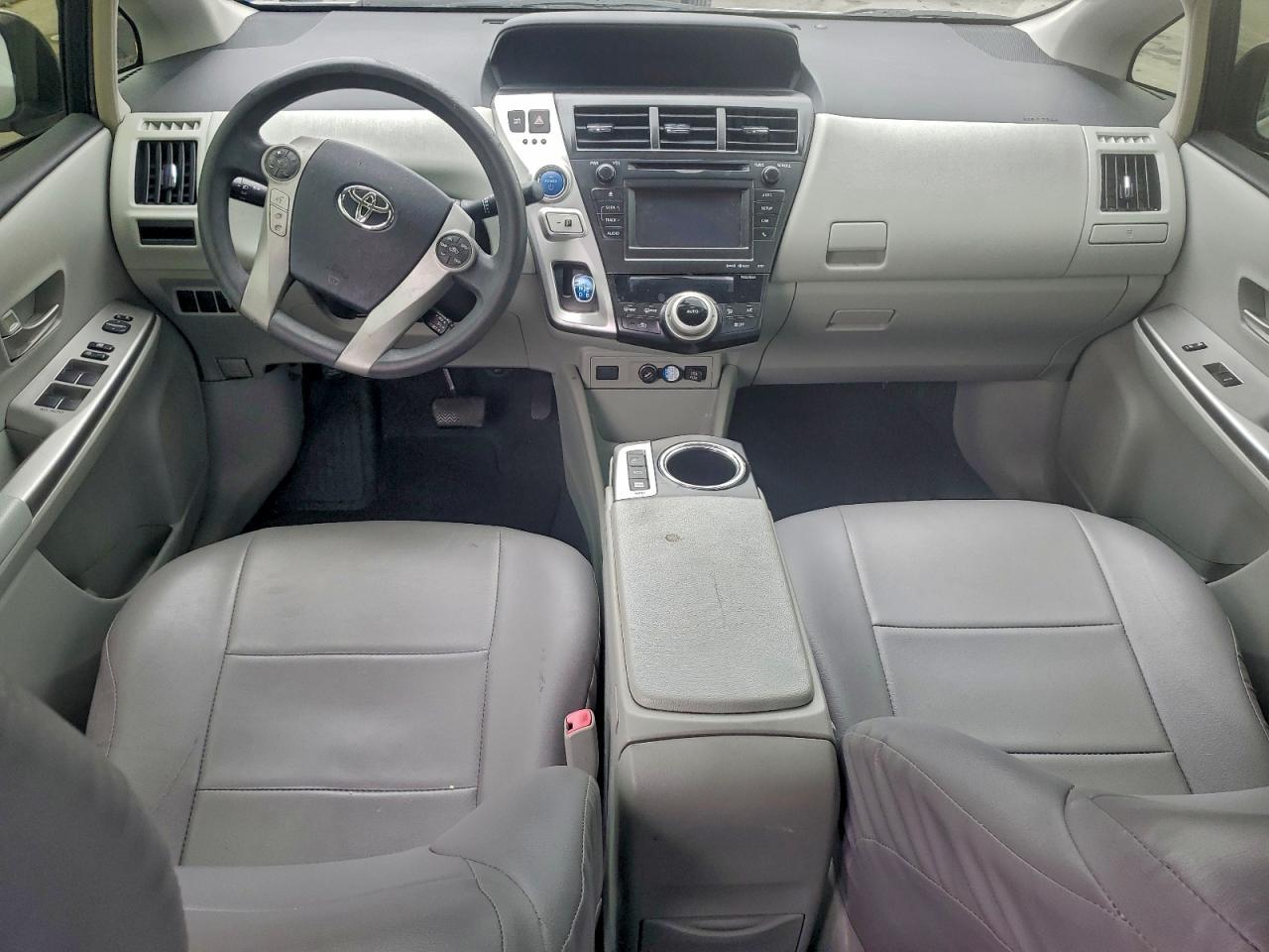 2012 TOYOTA PRIUS V