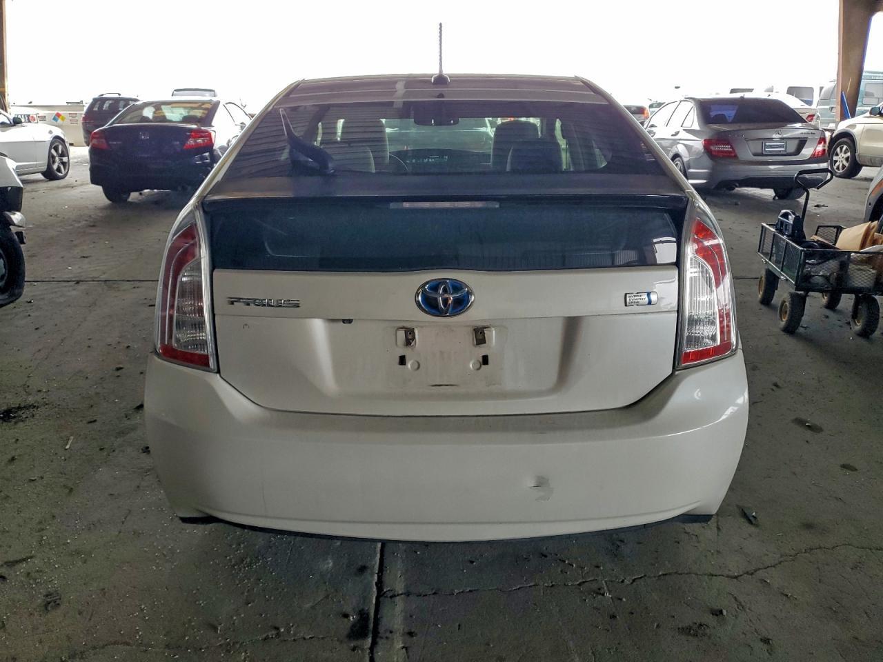 2013 TOYOTA PRIUS