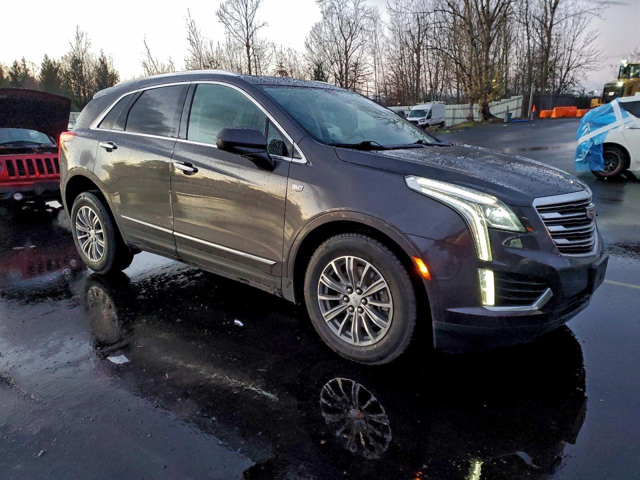 2017 CADILLAC XT5