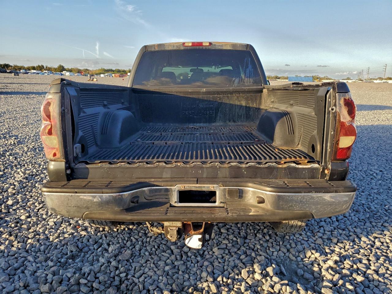 2004 CHEVROLET Silverado