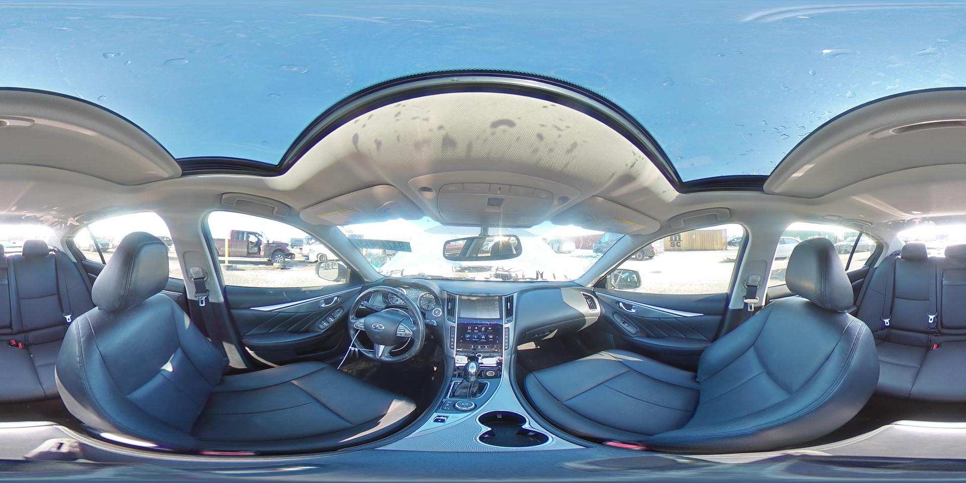 2015 INFINITI Q50