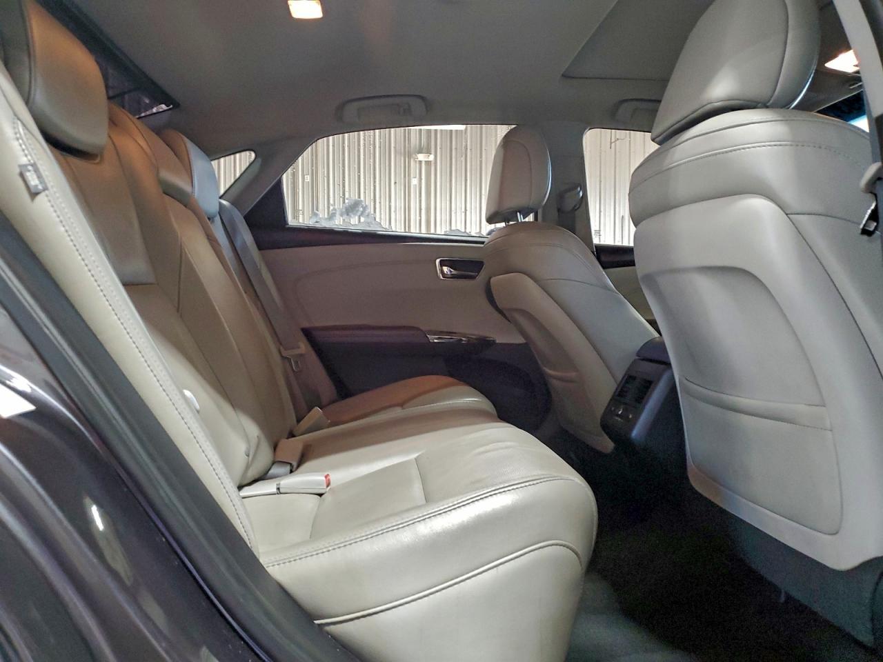 2014 TOYOTA Avalon