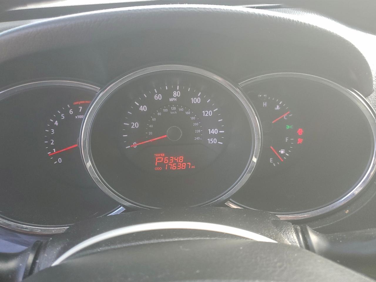 2012 KIA SORENTO