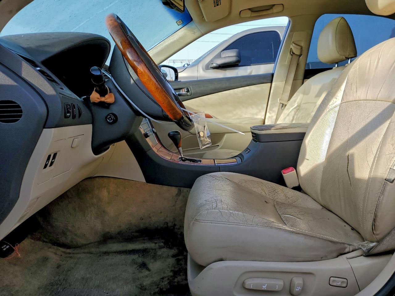 2011 LEXUS ES 350