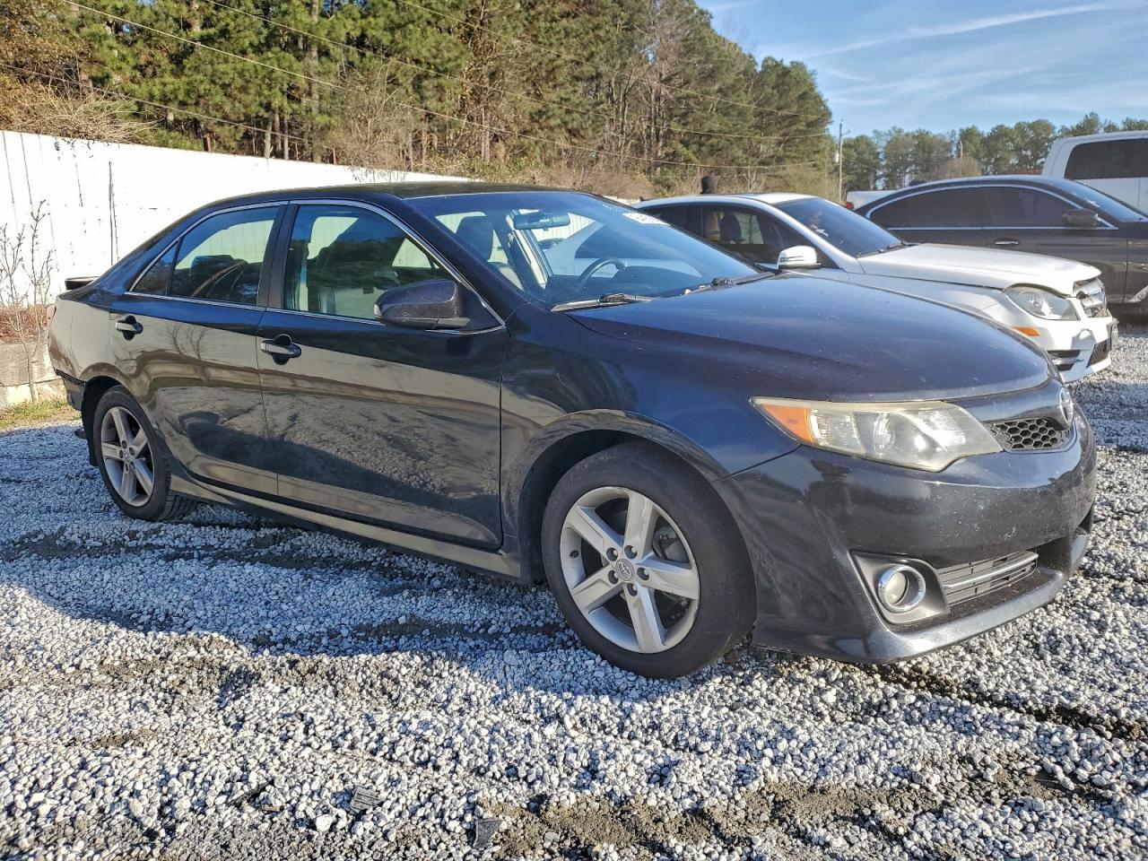2012 TOYOTA CAMRY