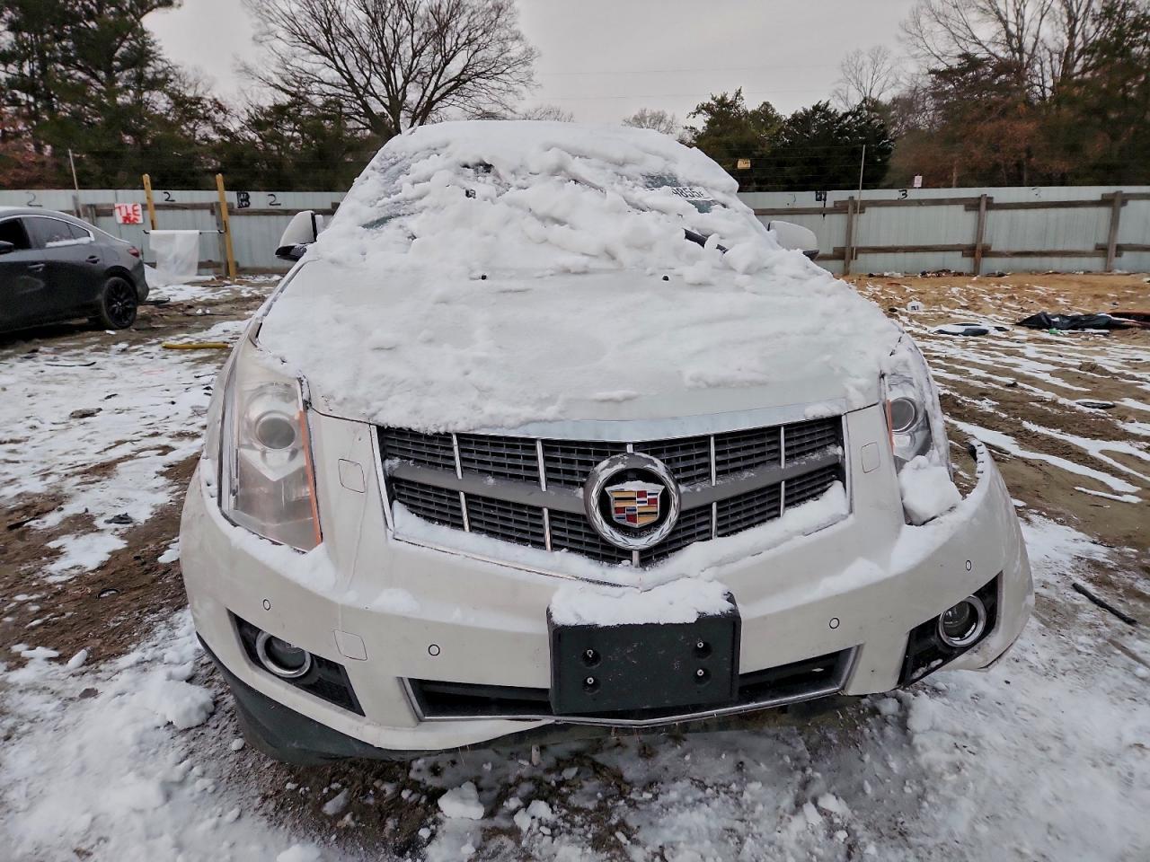2010 CADILLAC SRX