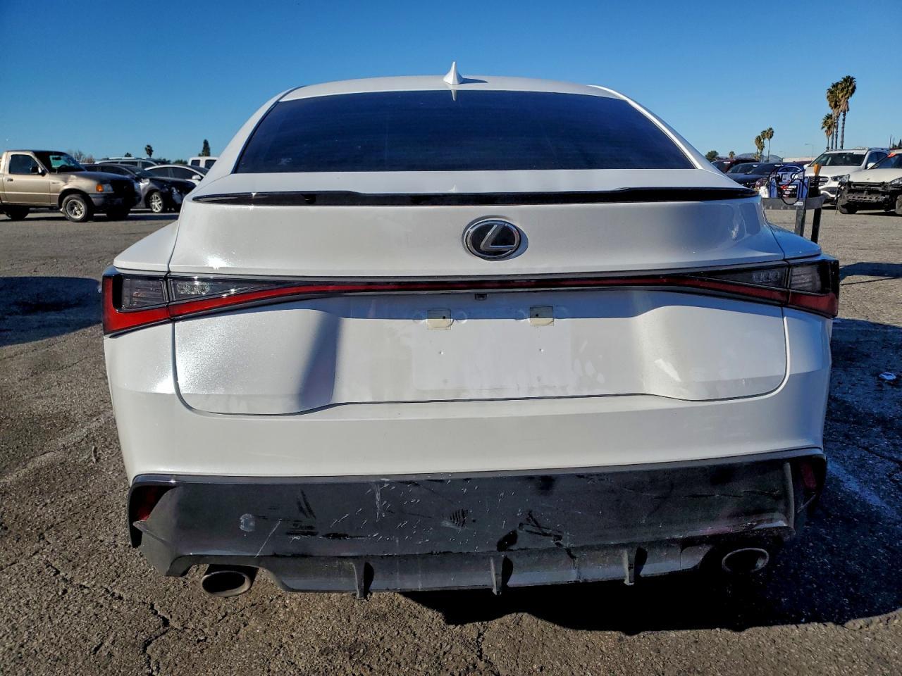 2025 LEXUS IS 300