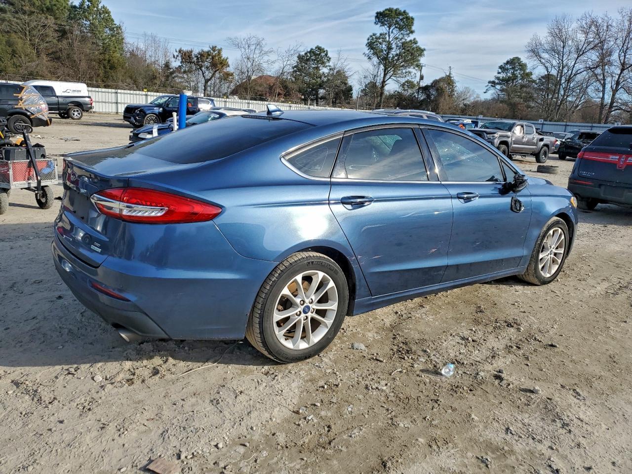 2019 FORD FUSION
