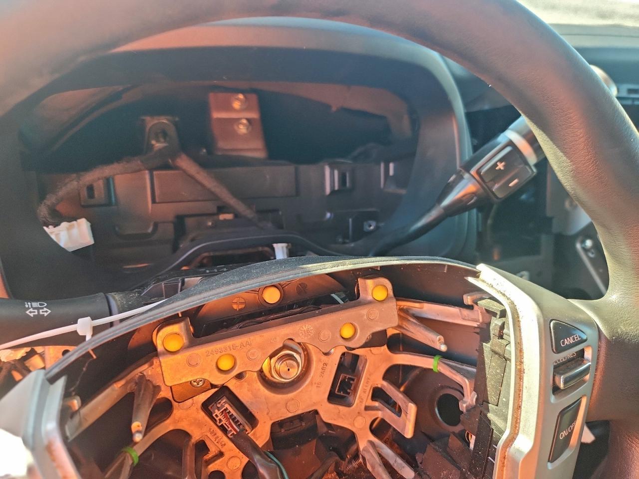 2017 NISSAN Titan