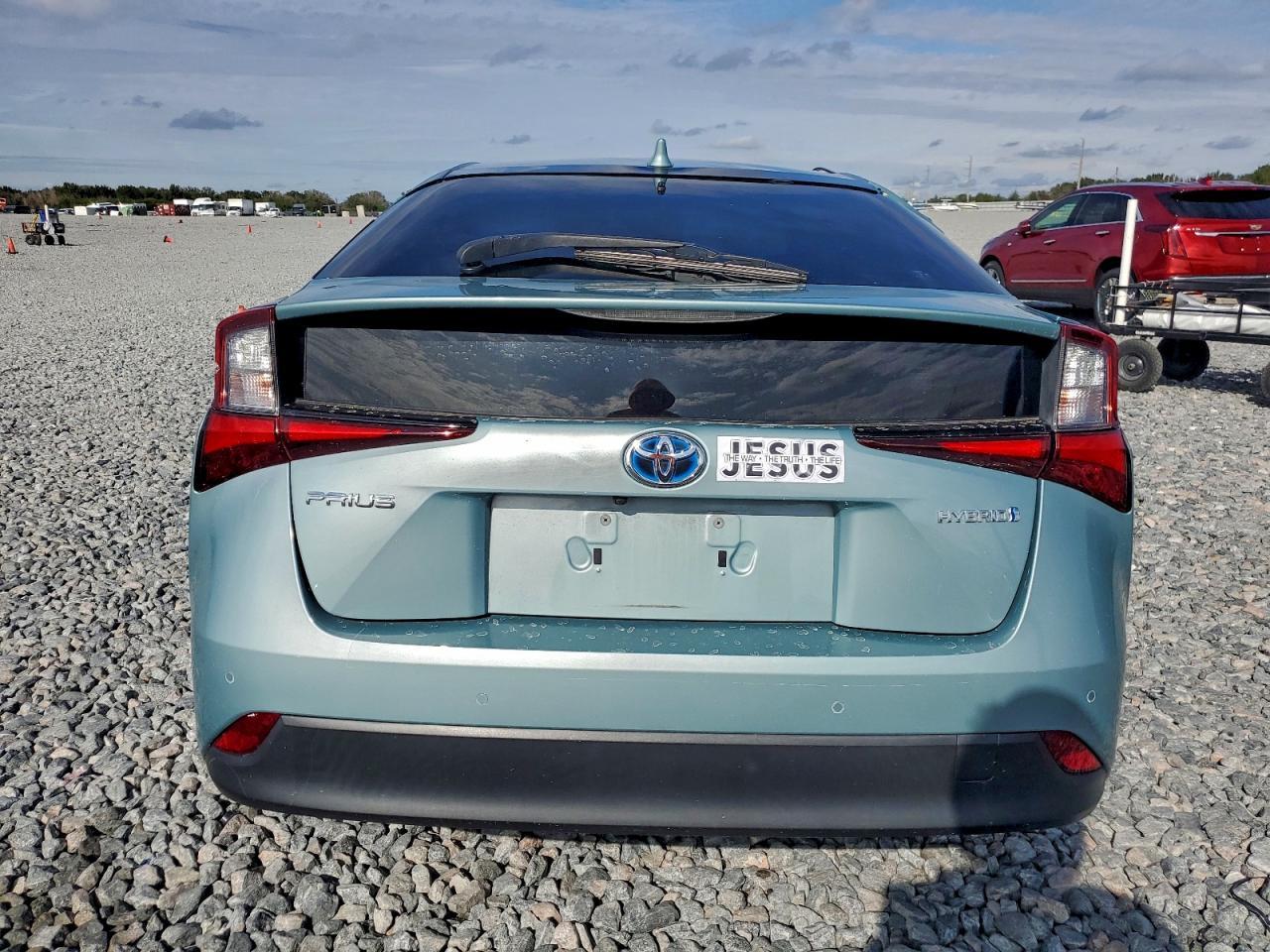 2022 TOYOTA PRIUS