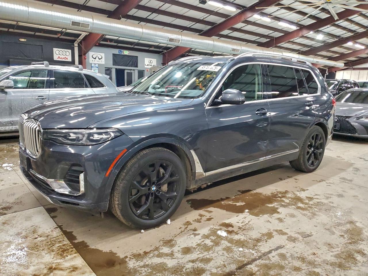 2020 BMW X7