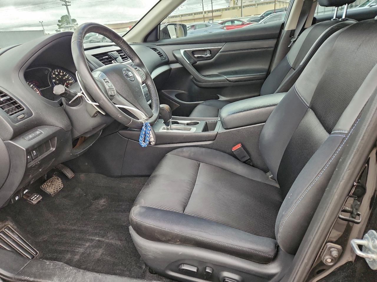 2017 NISSAN ALTIMA