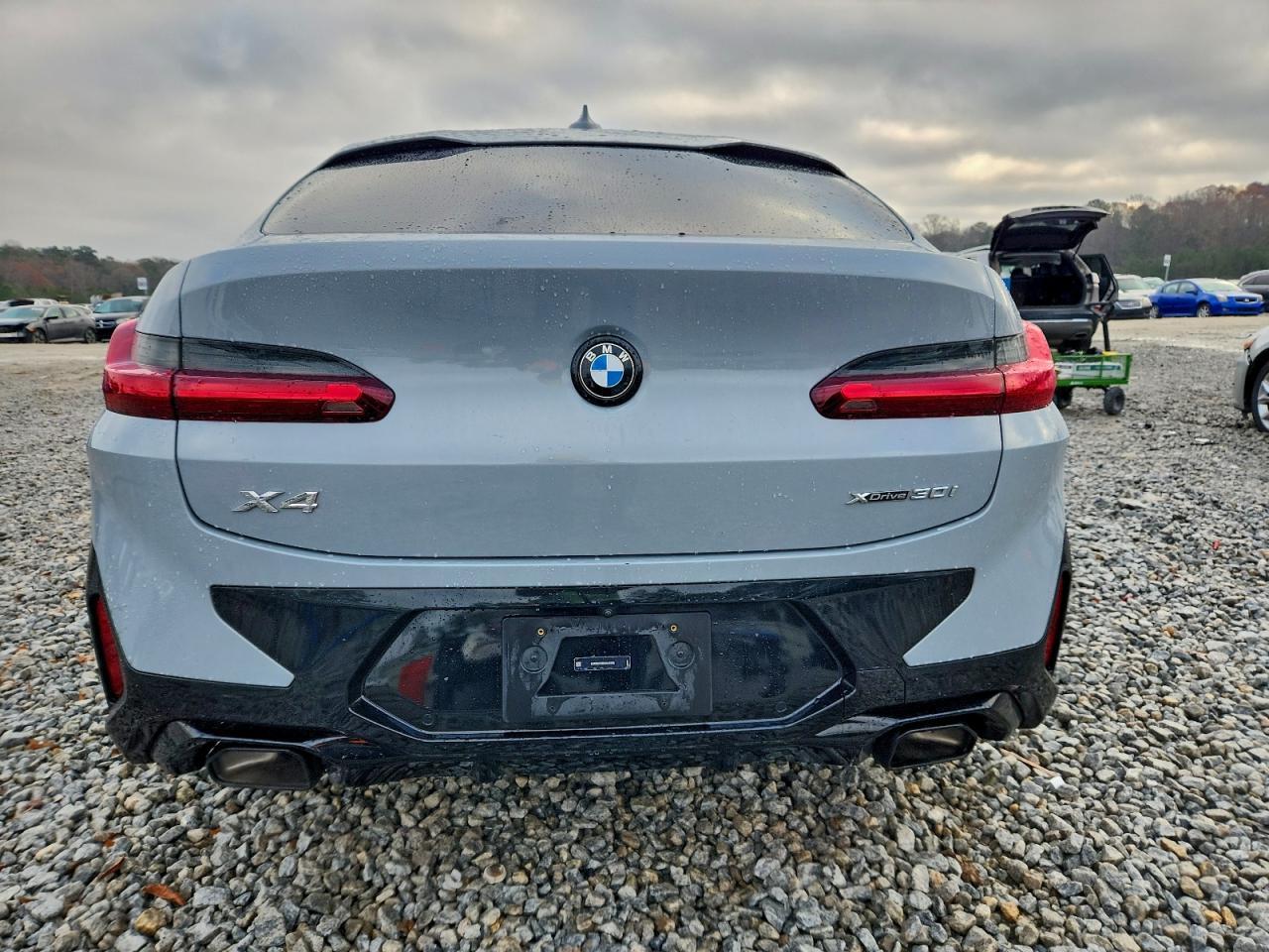 2024 BMW X4